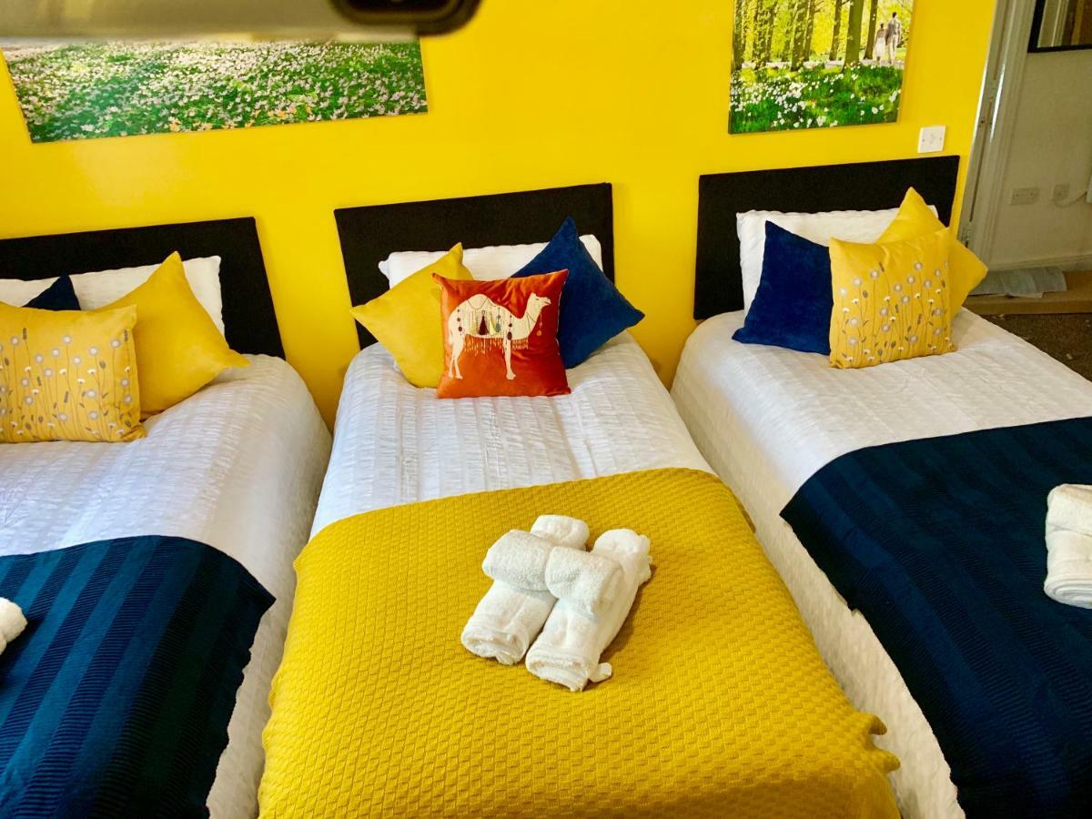 2 Bedrooms Modern Apartment, Lounge, Full Kitchen, Balcony, 5 Minutes Stratford Station Лондон Экстерьер фото